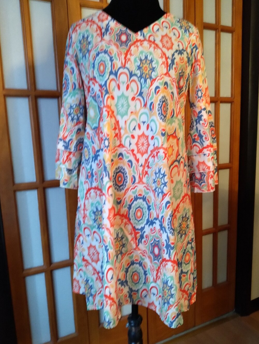 Beautiful Women's Floral Shift Boho Dress Size S NWT